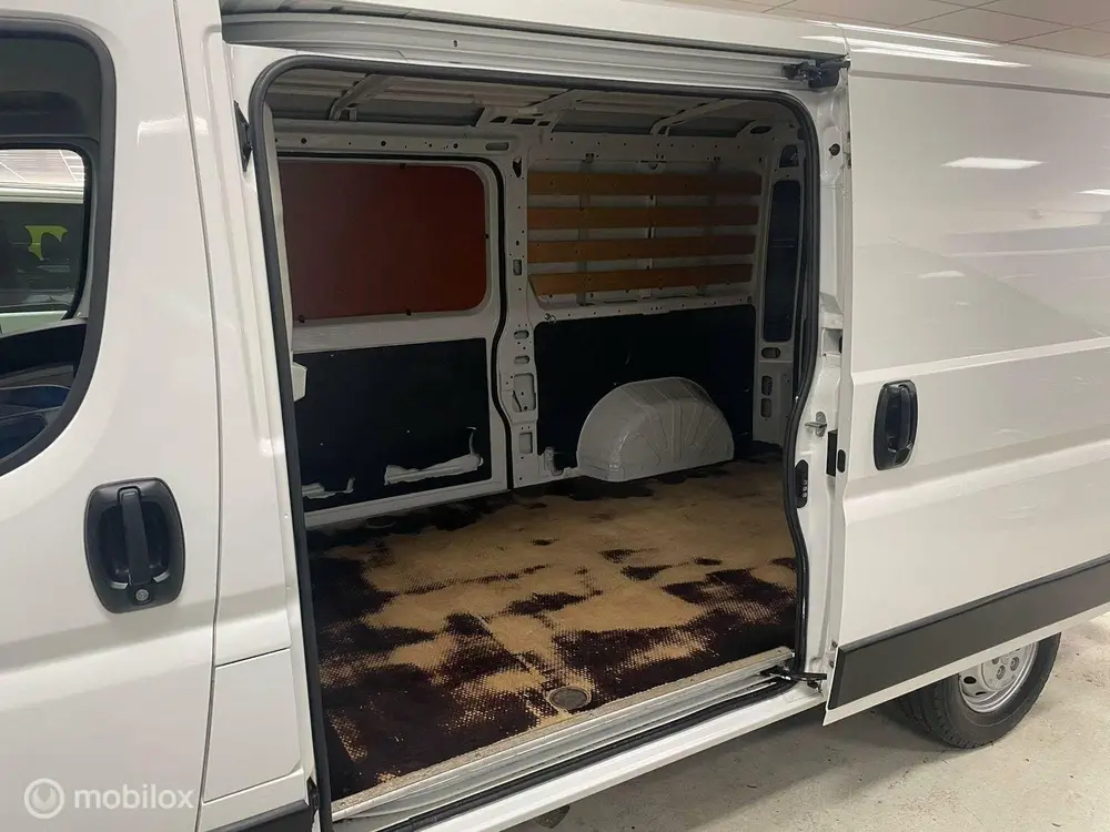 Peugeot Boxer Boxer 2.0 BlueHDI L2H1 Pro 2 schuifdeuren airco nav! uit 2019, foto 9