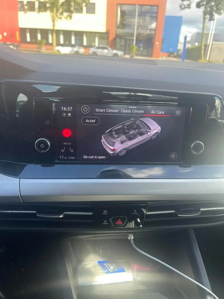 Volkswagen Golf 1.0 Etsi 110pk 7-DSG 2020 Grijs uit 2020, foto 11