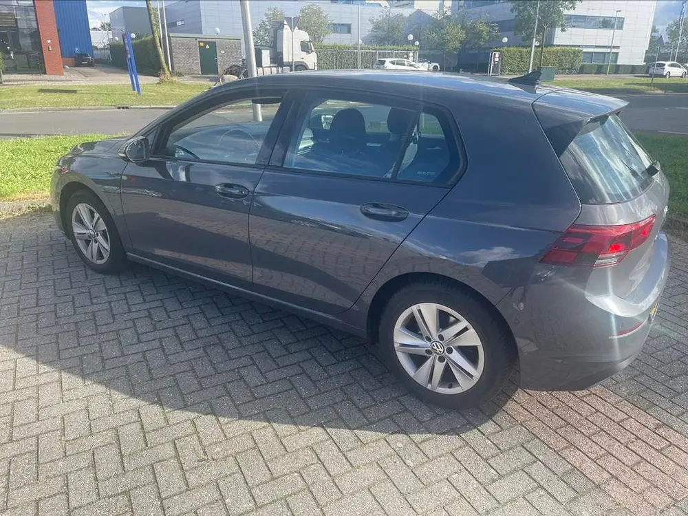 Volkswagen Golf 1.0 Etsi 110pk 7-DSG 2020 Grijs uit 2020, foto 4