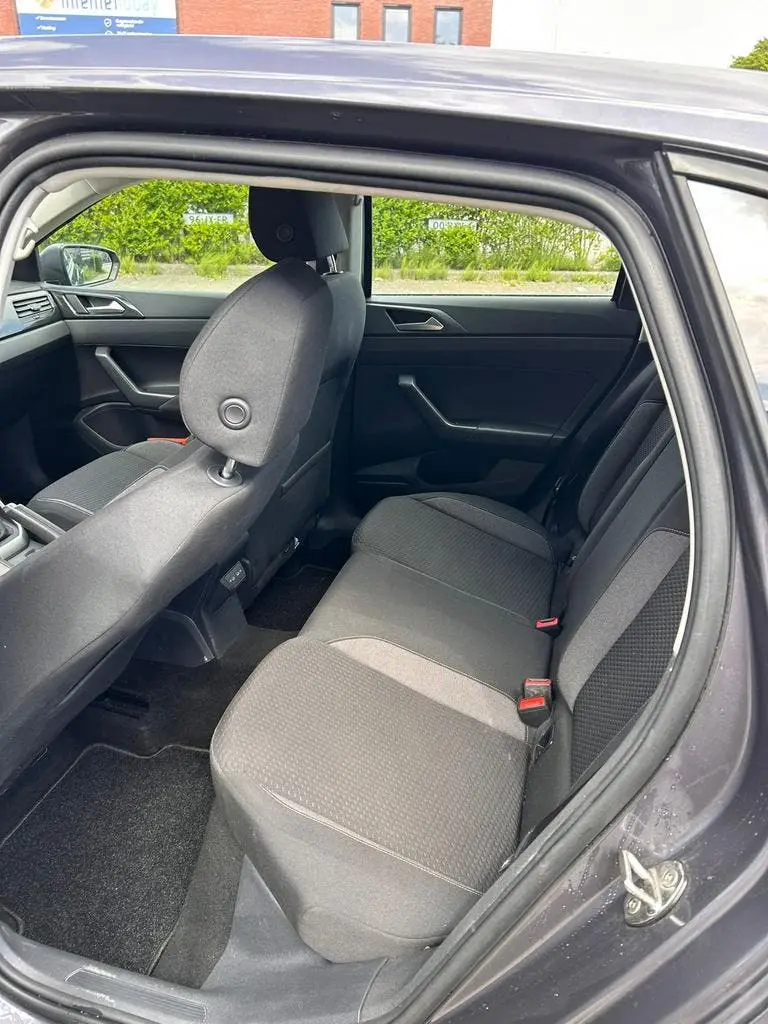 Volkswagen Polo 1.0 TSI 95pk 2021 Grijs uit 2021, foto 17