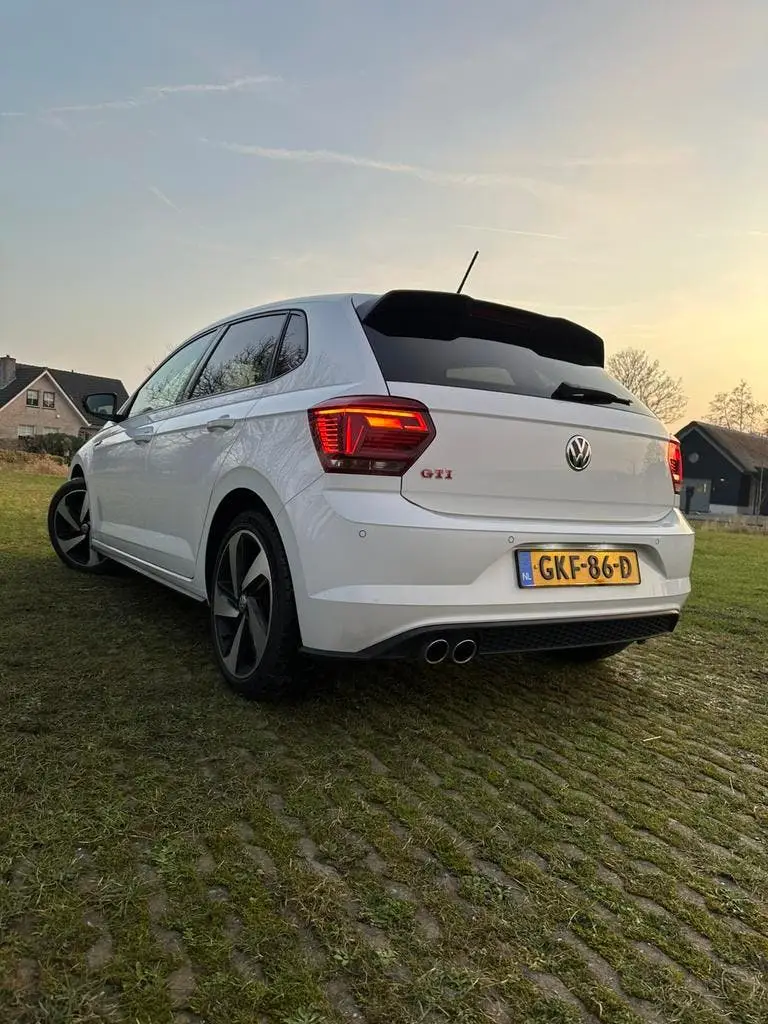 Volkswagen Polo 2.0 TSI 200pk 6-DSG 2019 Wit uit 2019, foto 13