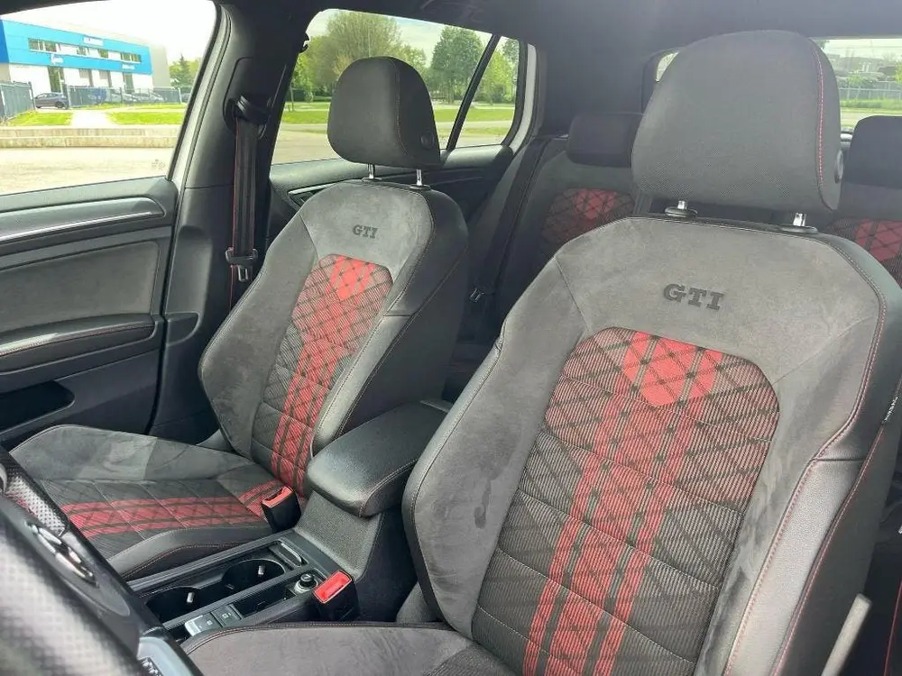 Volkswagen Golf VII Golf 2.0 TSI TCR DSG 2019 PANO ACC LED KEYLESS uit 2019, foto 18