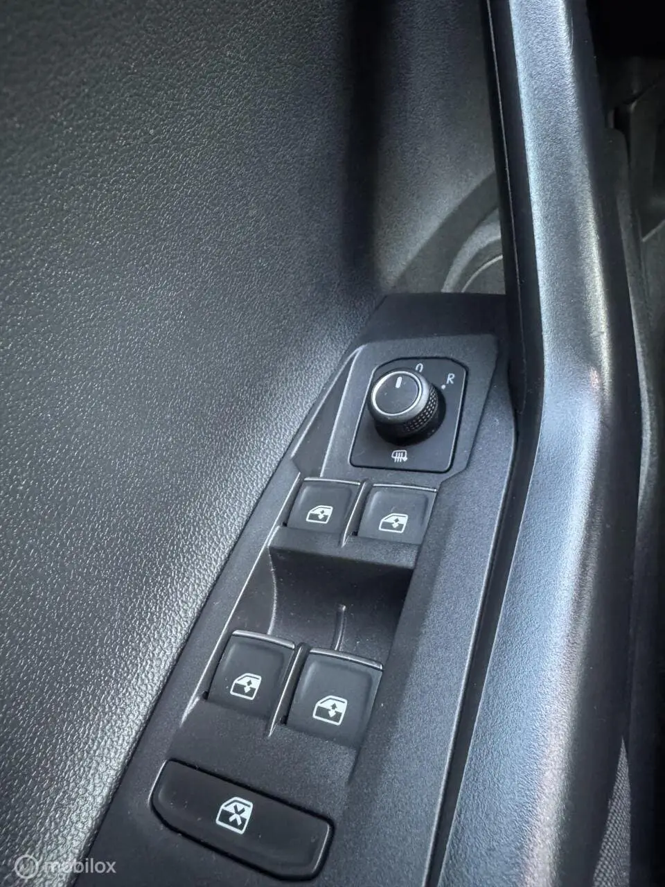Volkswagen Polo 1.0 TSI Highline Virtual cockpit. uit 2020, foto 9