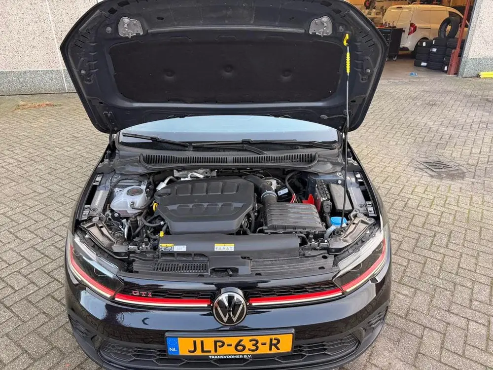 Volkswagen Polo 2.0 TSI 207pk Dsg-7 2024 Zwart uit 2024, foto 14