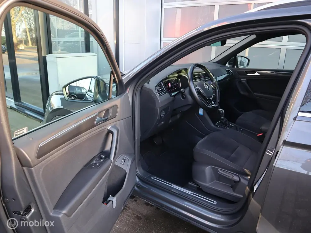 Volkswagen Tiguan 1.5 TSI Highline R line ACC Automaat CarPl uit 2019, foto 15