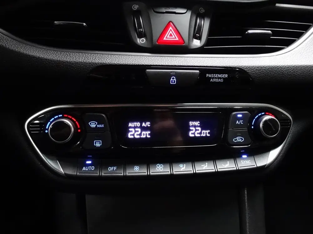 Hyundai I30 1.4 T-GDI 140pk Premium/ Carplay/ Trekhaak uit 2019, foto 10