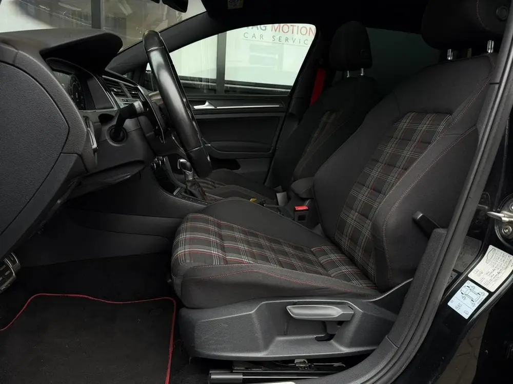 Volkswagen Golf VII Golf 2.0 GTI 245pk 7-DSG 2019 Pano/Camera uit 2019, foto 15