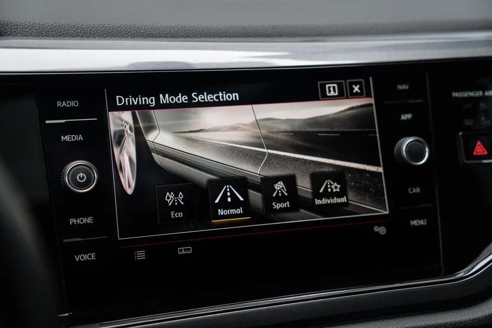 Volkswagen Polo 2.0 TSI GTI PANO / ACC / VIRTUAL / CARPLAY uit 2020, foto 19