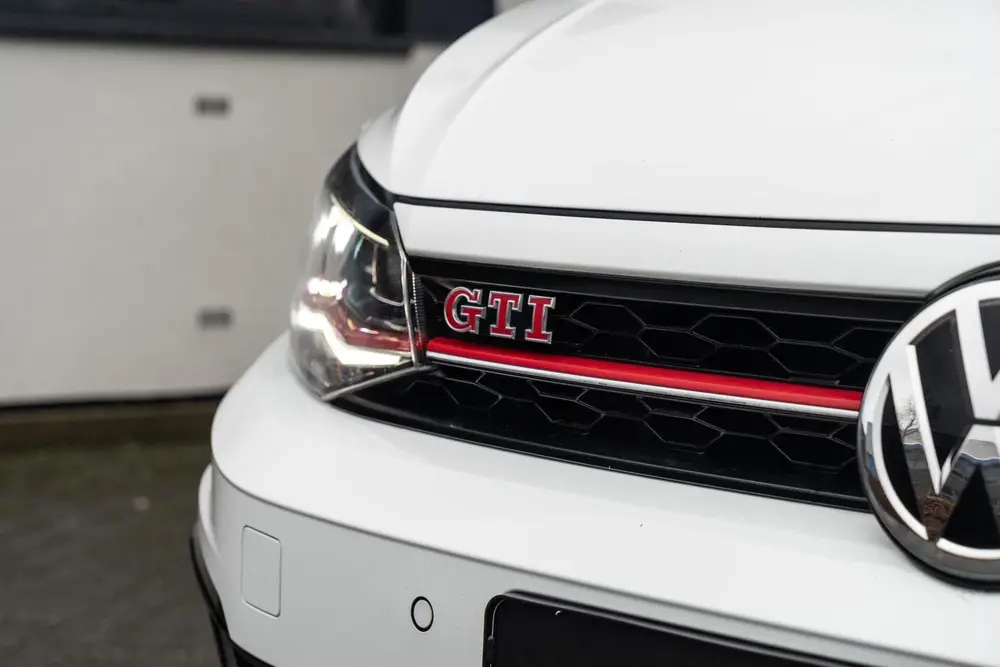 Volkswagen Polo 2.0 TSI GTI PANO / ACC / VIRTUAL / CARPLAY uit 2020, foto 6