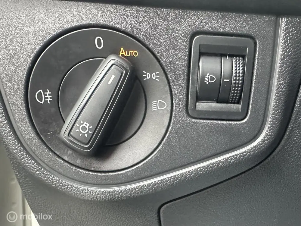 Volkswagen Polo 1.0 TSI 95PK LIFE NIEUW MODEL LED VERLICHTIN uit 2021, foto 19