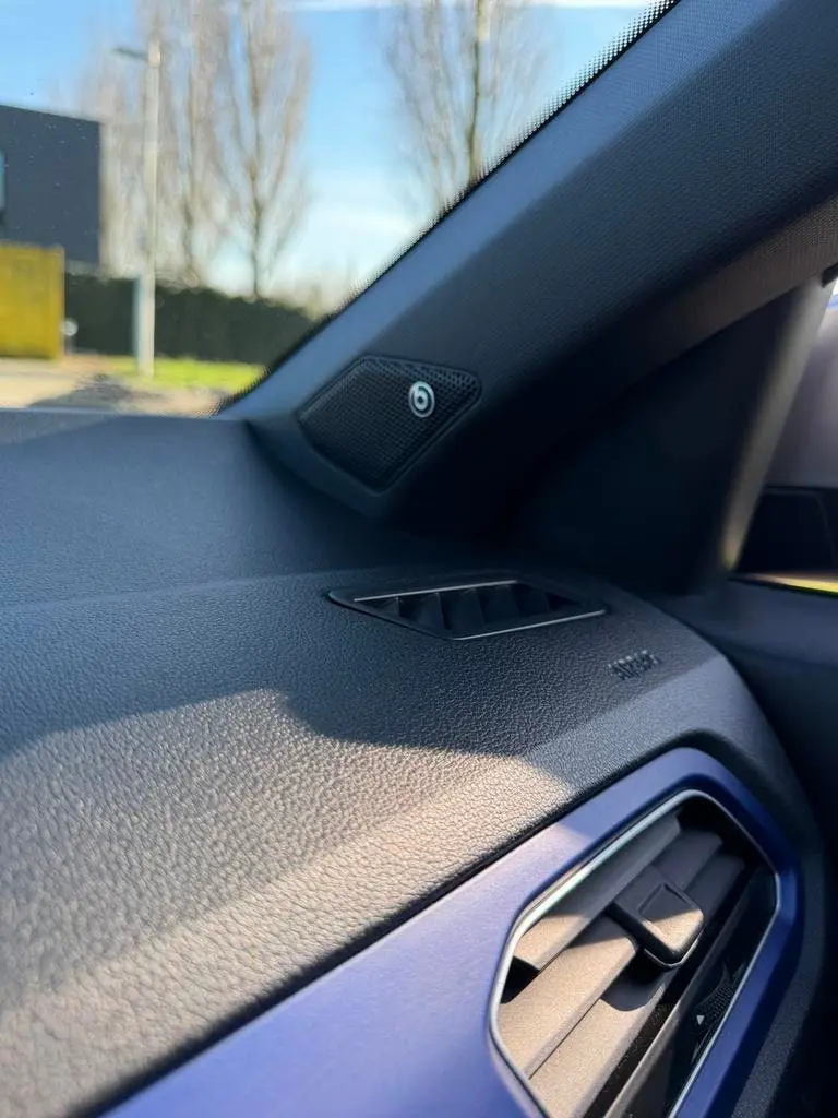 Volkswagen T-Roc 2.0 TSI 300pk 4Motion 7-DSG 2020 Blauw uit 2020, foto 4