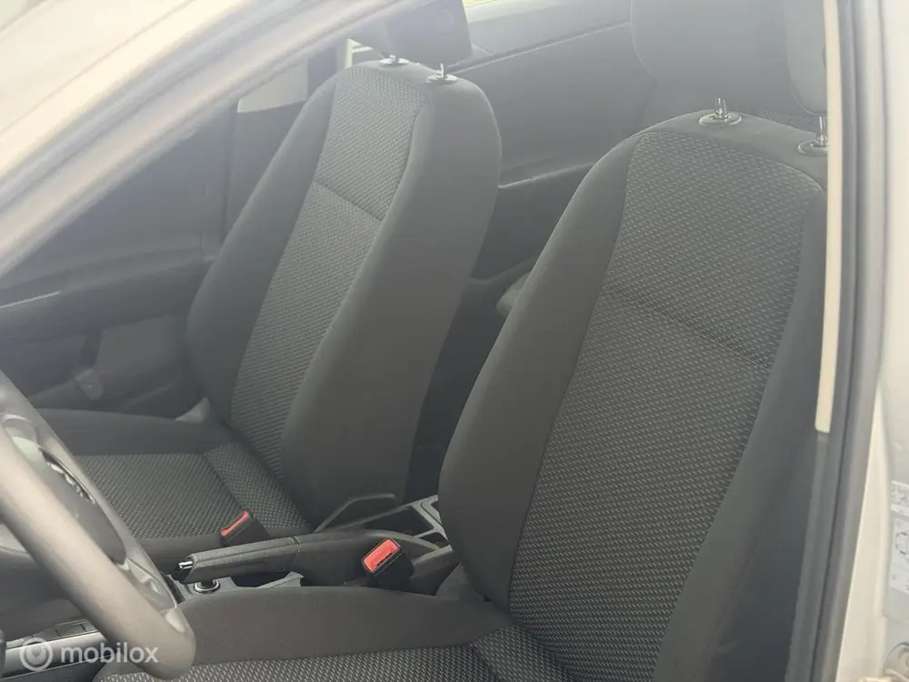 Volkswagen Polo 1.0 nap dealer onderhouden car play garantie uit 2019, foto 12