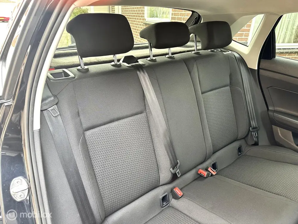 Volkswagen Polo 1.0 TSI 95PK DSG AUTOMAAT COMFORTLINE BUSINE uit 2019, foto 12