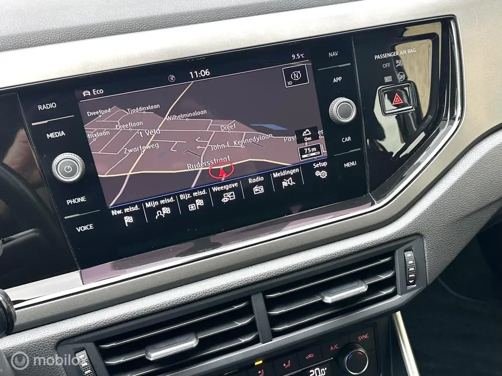 Volkswagen Polo 1.0 TSI 95PK DSG AUTOMAAT COMFORTLINE BUSINE uit 2019, foto 16