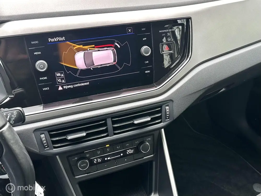 Volkswagen Polo 1.0 TSI 95PK DSG AUTOMAAT COMFORTLINE BUSINE uit 2019, foto 19