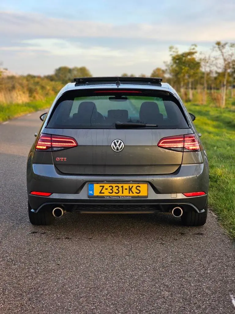 Volkswagen Golf 2.0 TSI 245pk 7-DSG 2019 Grijs uit 2019, foto 14