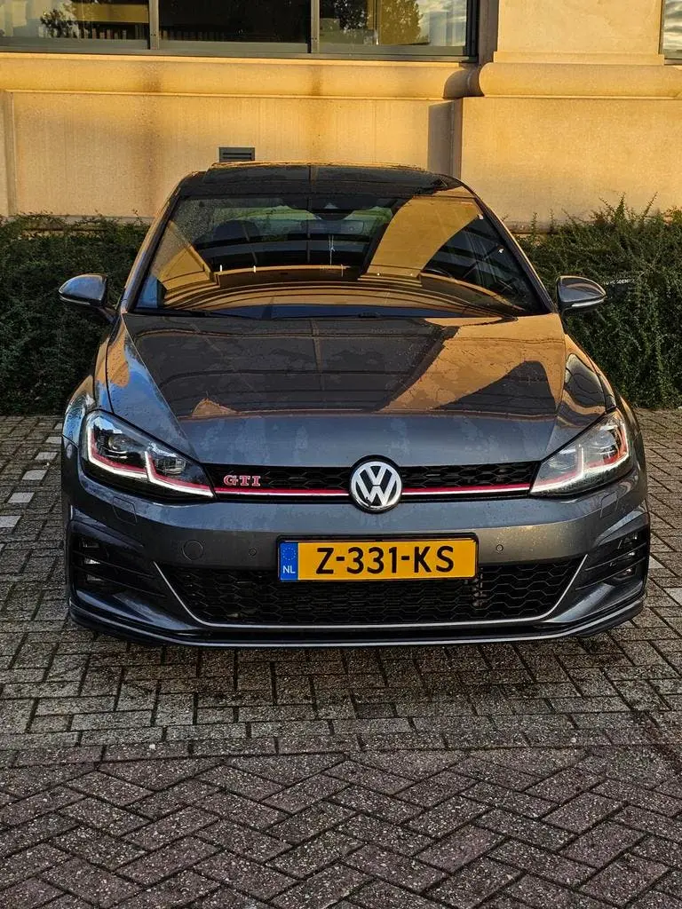 Volkswagen Golf 2.0 TSI 245pk 7-DSG 2019 Grijs uit 2019, foto 16