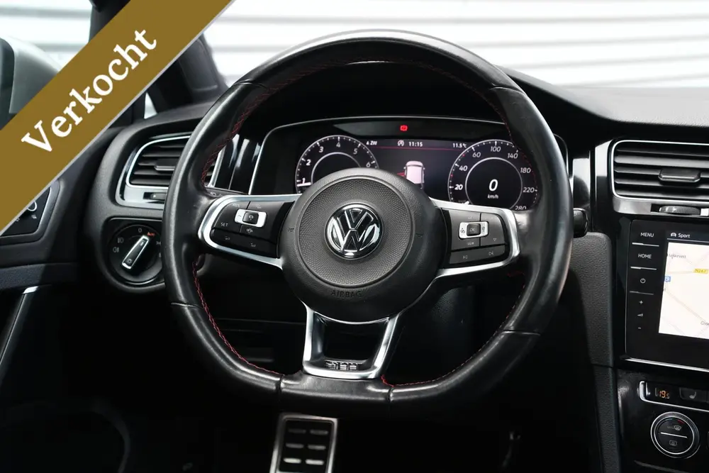 Volkswagen Golf 2.0 TSI GTI Performance PANO | LED | CARPLAY uit 2020, foto 14