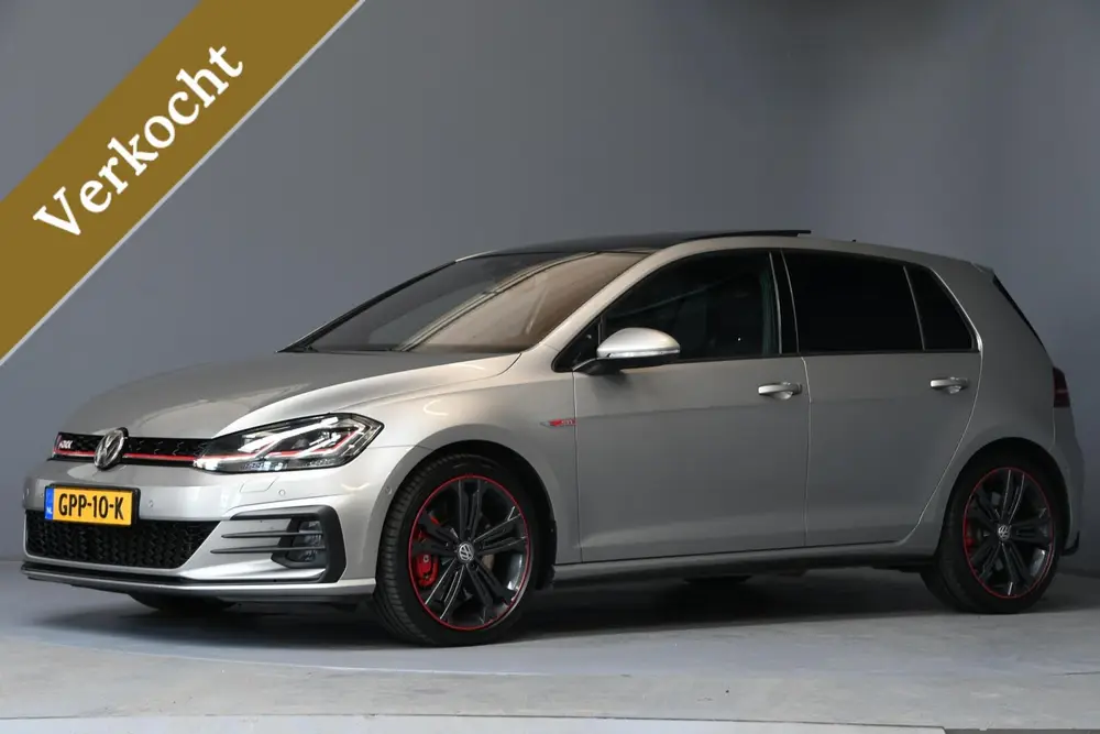 Volkswagen Golf 2.0 TSI GTI Performance PANO | LED | CARPLAY uit 2020, foto 2