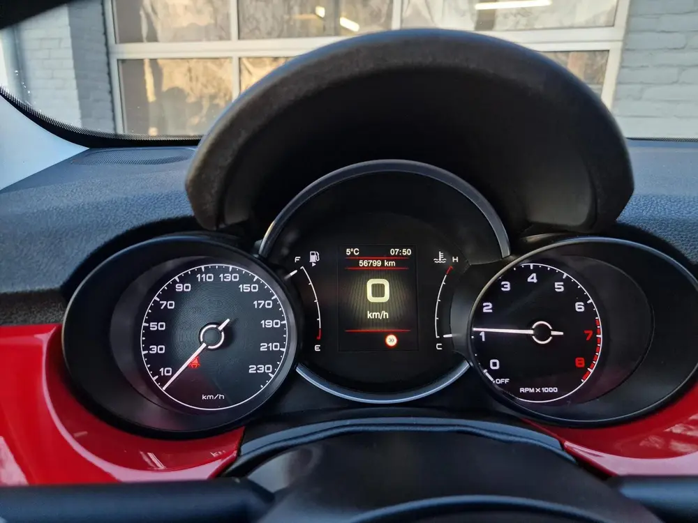 Fiat 500 1.0 GSE Lounge|Adaptiefcruise|Trekhaak|Camera|PDC uit 2019, foto 11