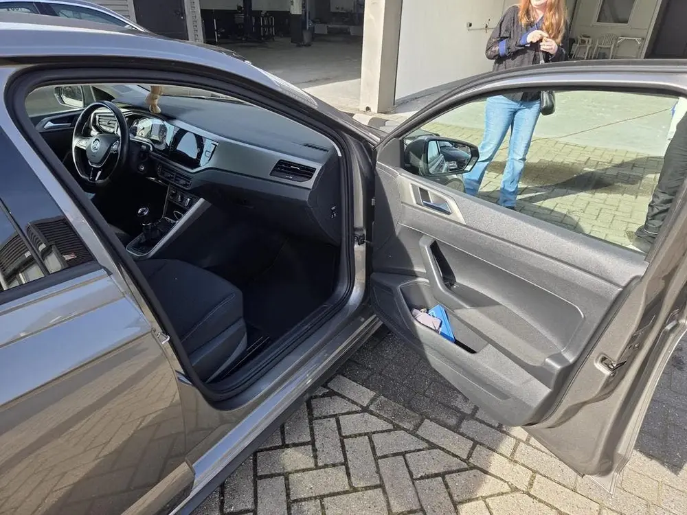 Volkswagen Polo 1.0 TSI 95pk 2020 Grijs R pakket. uit 2020, foto 5