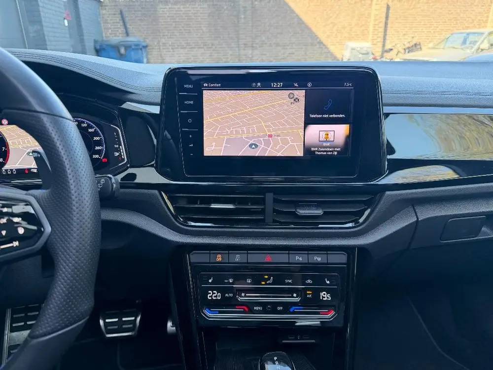 Volkswagen T-Roc R 2.0 TSI 300PK 4M PANO AKRA KEYLESS ACC IQ uit 2022, foto 12