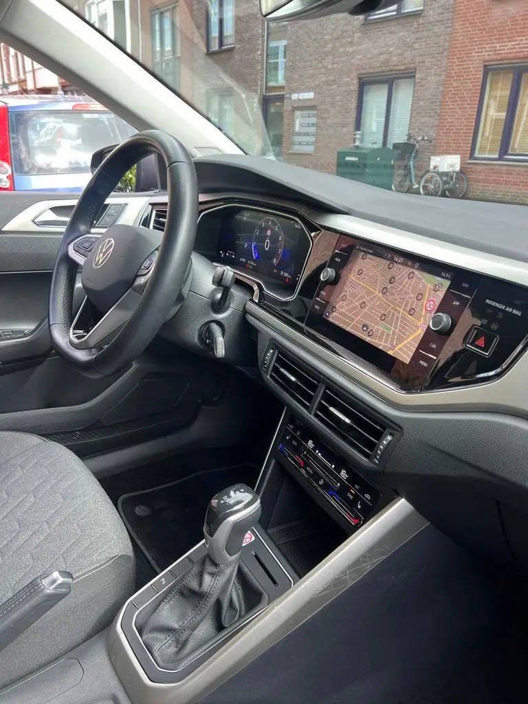 Volkswagen Polo 1.0 TSI 95pk Dsg-7 2024 Grijs Move uit 2024, foto 11