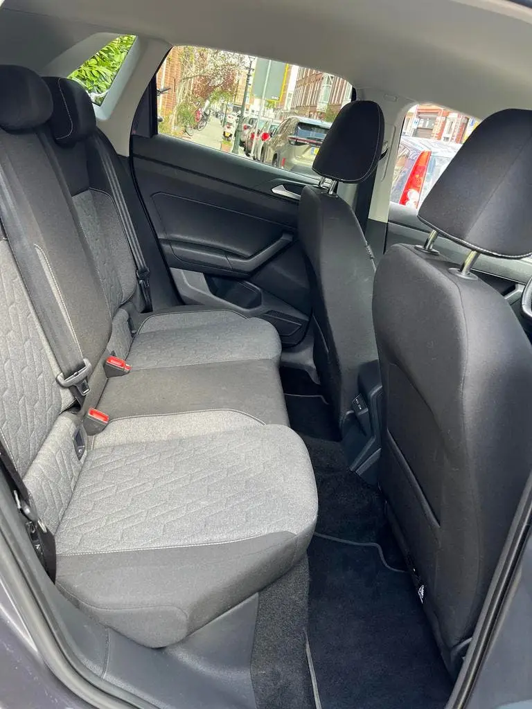 Volkswagen Polo 1.0 TSI 95pk Dsg-7 2024 Grijs Move uit 2024, foto 15