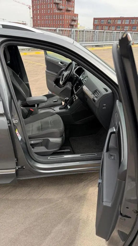 Volkswagen Tiguan 1.5 TSI uit 2019, foto 11