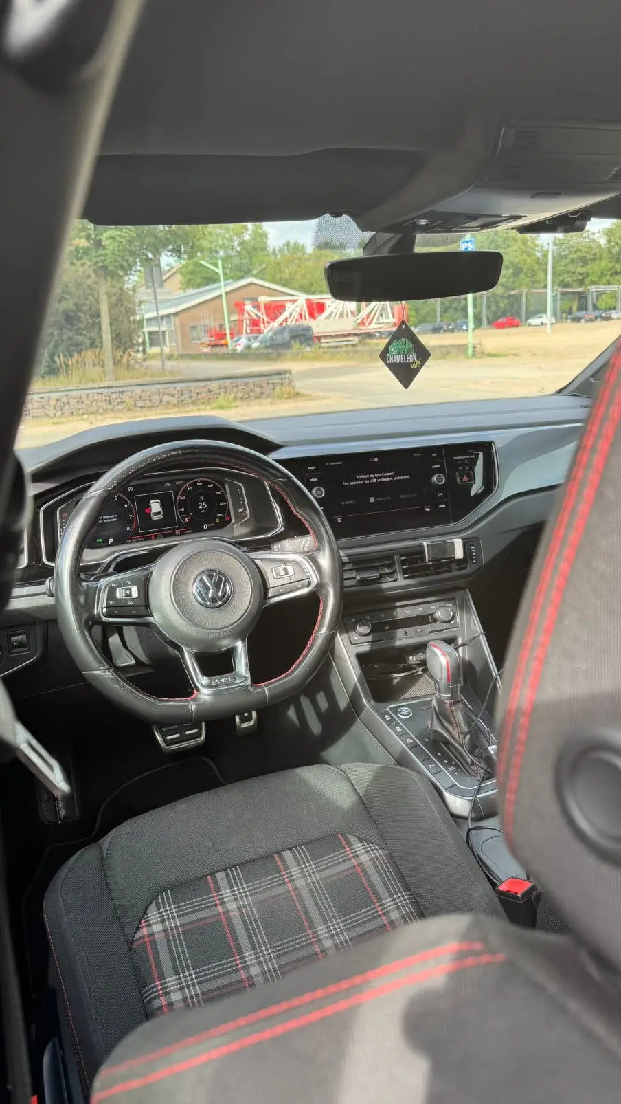 Volkswagen Polo gti 2.0 TSI 200pk 6-DSG 2019 Zwart uit 2019, foto 8