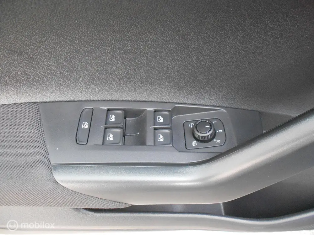 Volkswagen Taigo 1.0 TSI Life Edition Automaat 116 PK uit 2025, foto 9
