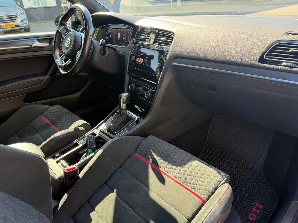 Volkswagen Golf VII Golf 7.5 GTI 2.0 TSI 245pk 7-DSG 5D 2019 Full Ops uit 2019, foto 14