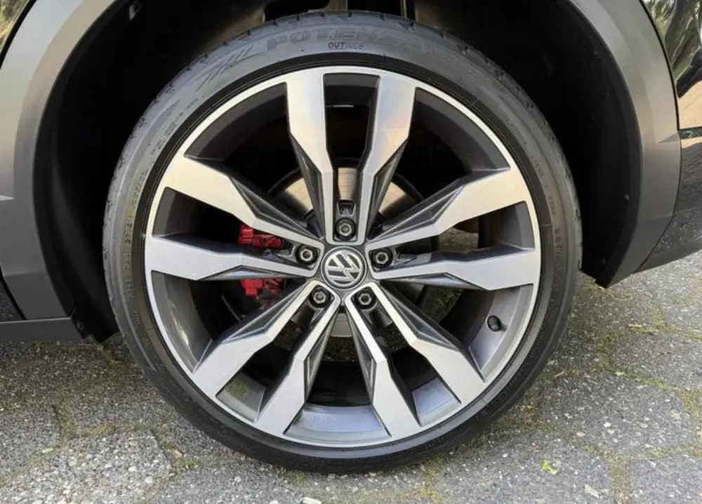 Volkswagen T-Roc 1.5 TSI 3x R-line, Pano, Digital, 19 inch uit 2019, foto 7