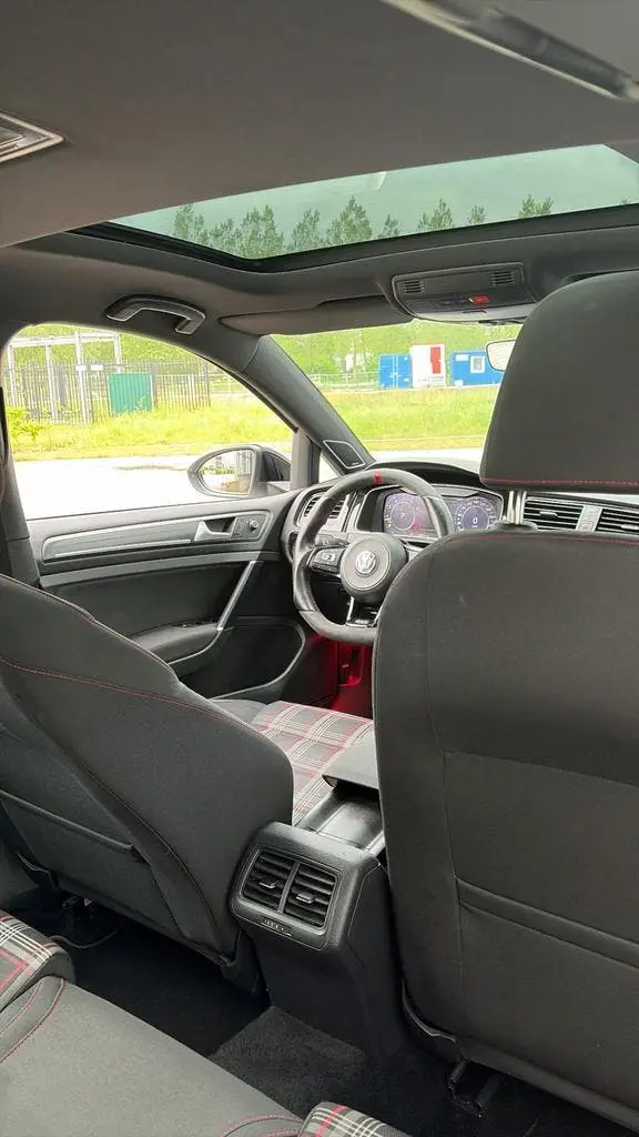 Volkswagen Golf 2.0 TSI GTI Performance PANO Nap LED 2020 uit 2020, foto 9
