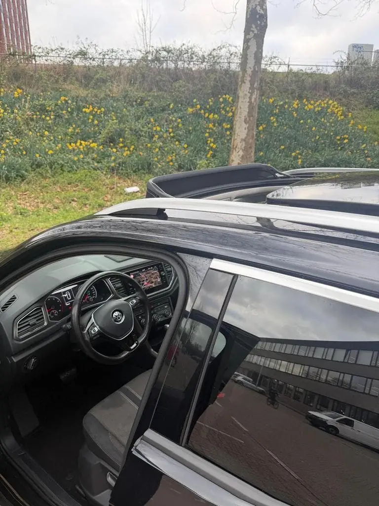 Volkswagen T-Roc 1.5 TSI 150pk 7-DSG 2019 Zwart uit 2019, foto 9