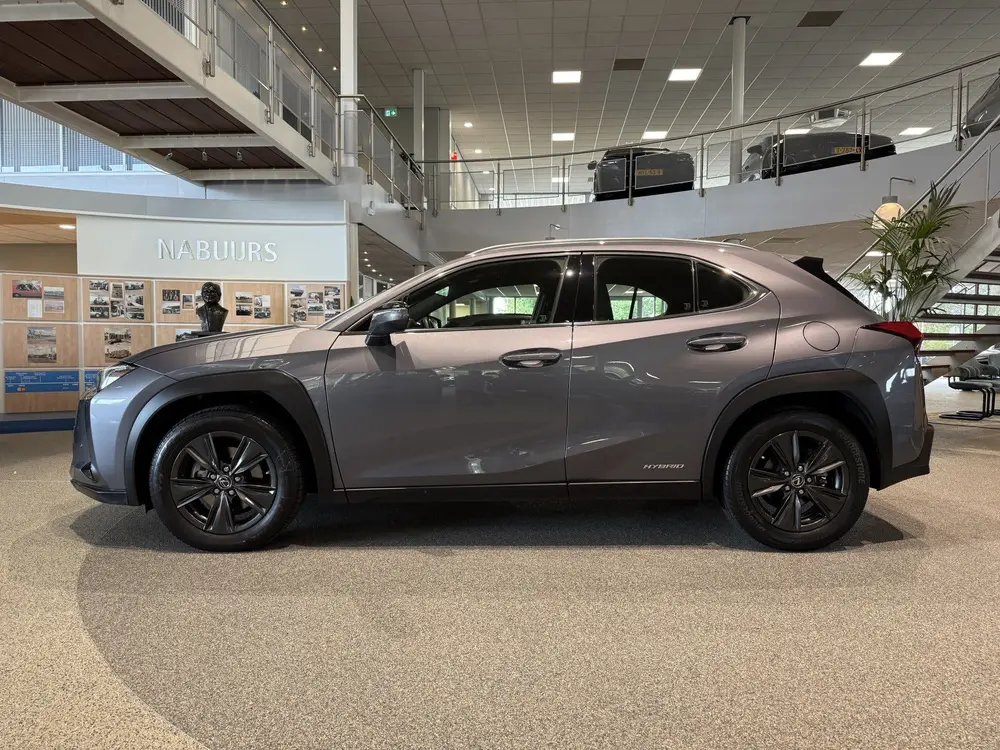 Lexus UX 250h Luxury Line, Leder, Camera, Navi, LED, DAB+ uit 2019, foto 3