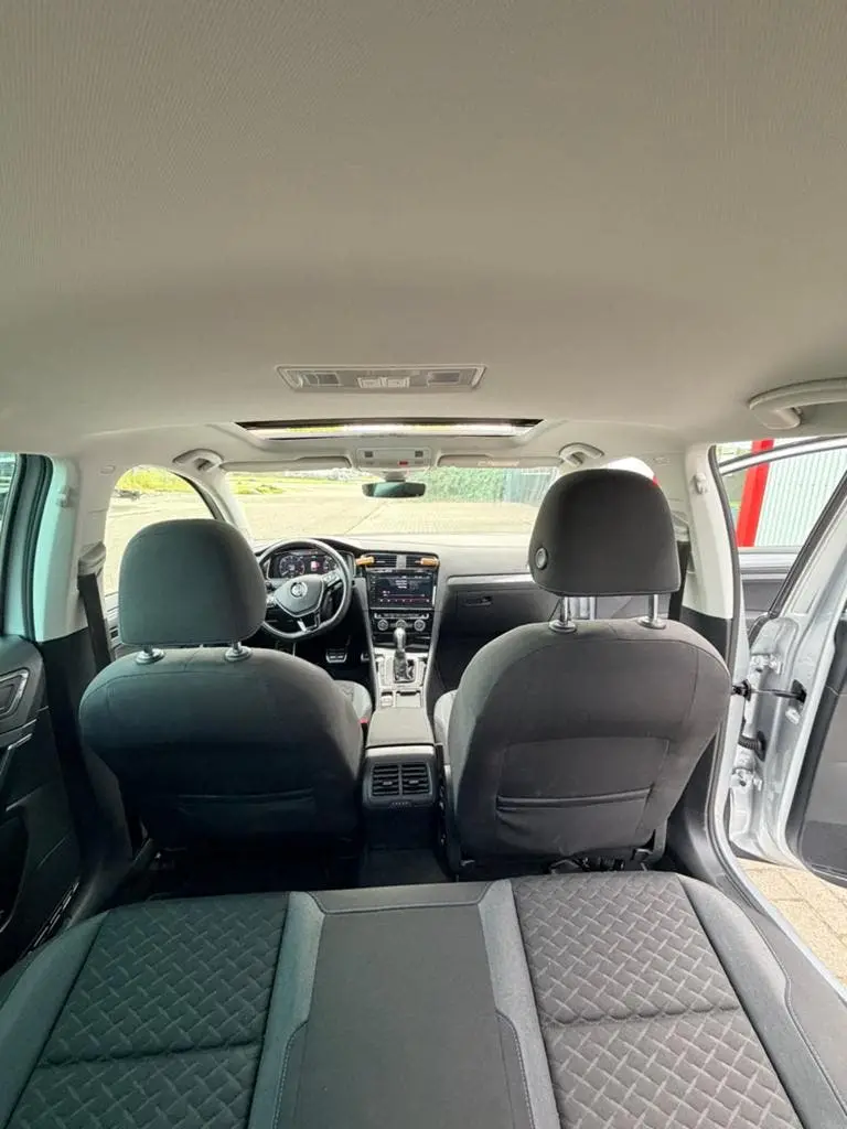 Volkswagen Golf VII Golf 1.6 TDI 115pk 5D 2019 Grijs uit 2019, foto 10