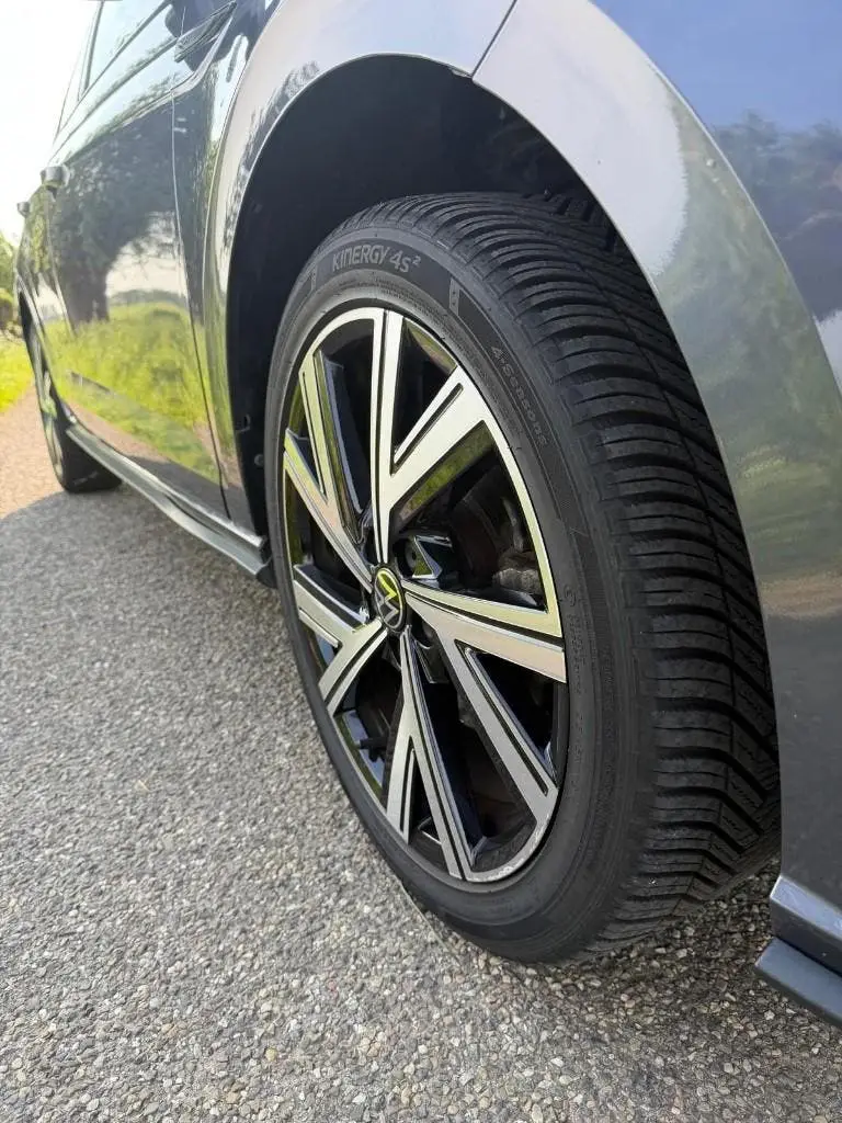 Volkswagen Polo 1.0 TSI 110pk Dsg-7 2023 Grijs uit 2023, foto 4