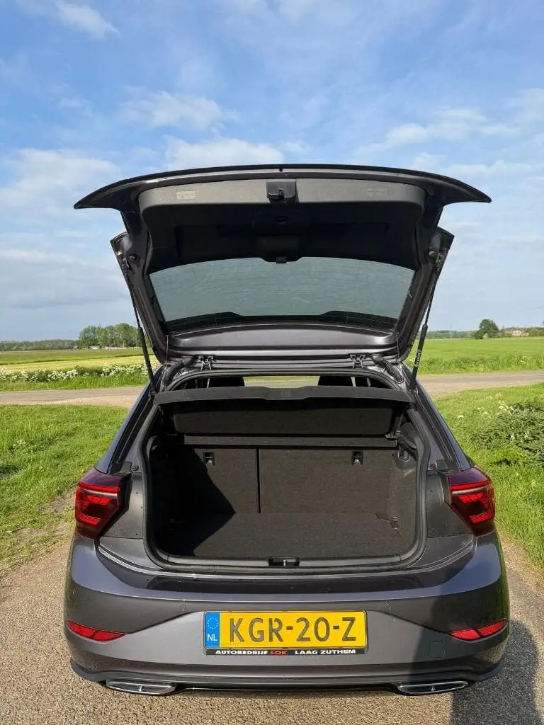 Volkswagen Polo 1.0 TSI 110pk Dsg-7 2023 Grijs uit 2023, foto 9