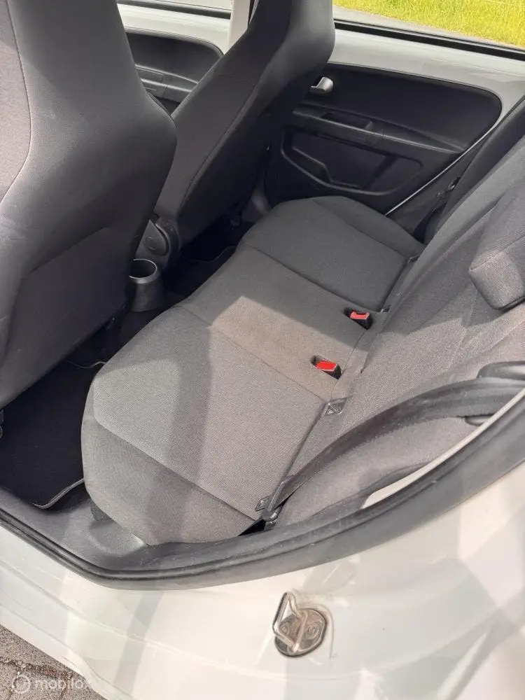 Volkswagen Up! 1.0 DAB/Lane Assist/Elektrische ramen/Dealer uit 2021, foto 13