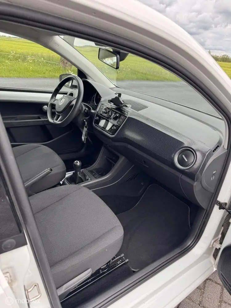 Volkswagen Up! 1.0 DAB/Lane Assist/Elektrische ramen/Dealer uit 2021, foto 9
