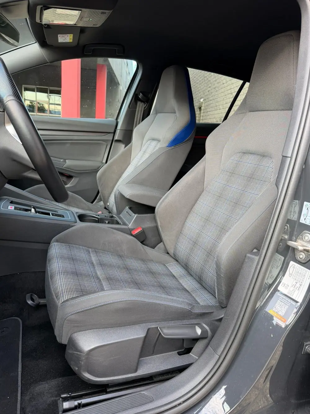 Volkswagen Golf 1.4 GTE 245pk DSG 2021 Grijs uit 2021, foto 10