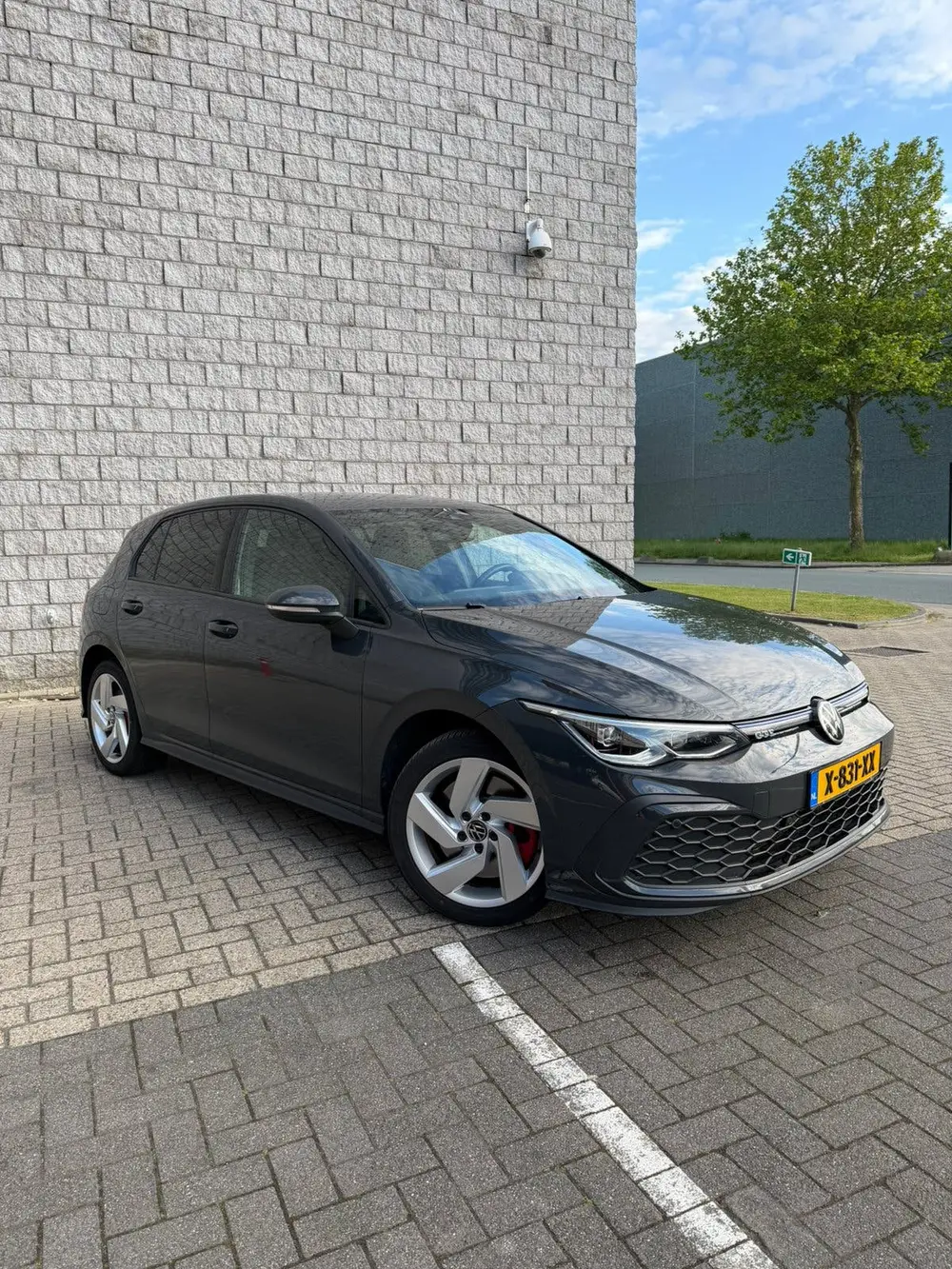 Volkswagen Golf 1.4 GTE 245pk DSG 2021 Grijs uit 2021, foto 4