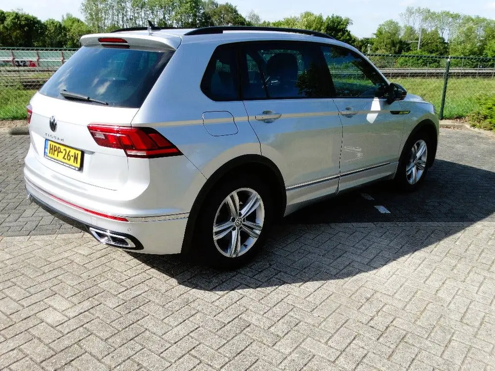 Volkswagen Tiguan Volkenwagen Tigaun 1.5 motor trekhaak bj 2023 € 27.500,00 uit 2023