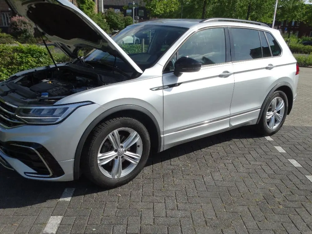 Volkswagen Tiguan Volkenwagen Tigaun 1.5 motor trekhaak bj 2023 € 27.500,00 uit 2023, foto 2