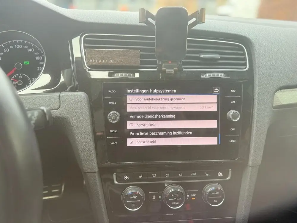Volkswagen Golf 1.6 TDI 116PK DSG 2019 full option uit 2019, foto 12