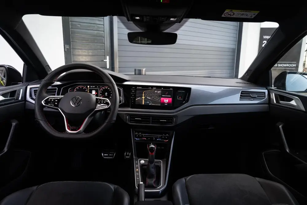 Volkswagen Polo 2.0 TSI GTI PANO / FULL OPTION ! uit 2022, foto 2