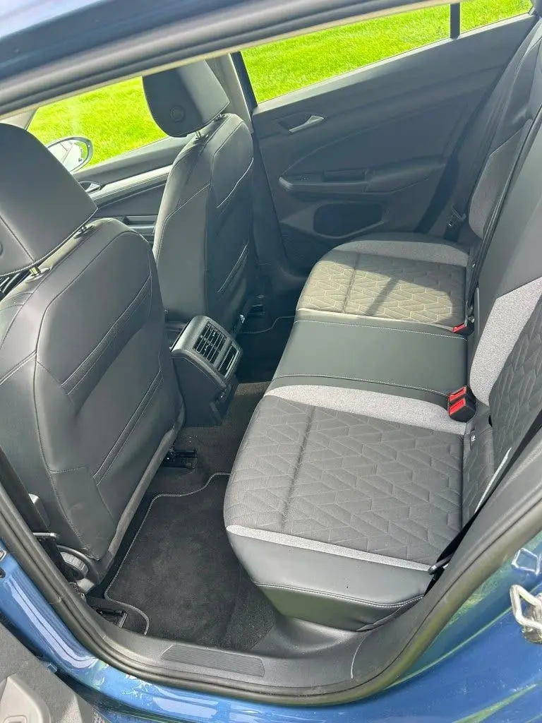 Volkswagen Golf 1.5 Etsi 150pk Dsg-7 2024 Blauw uit 2024, foto 13
