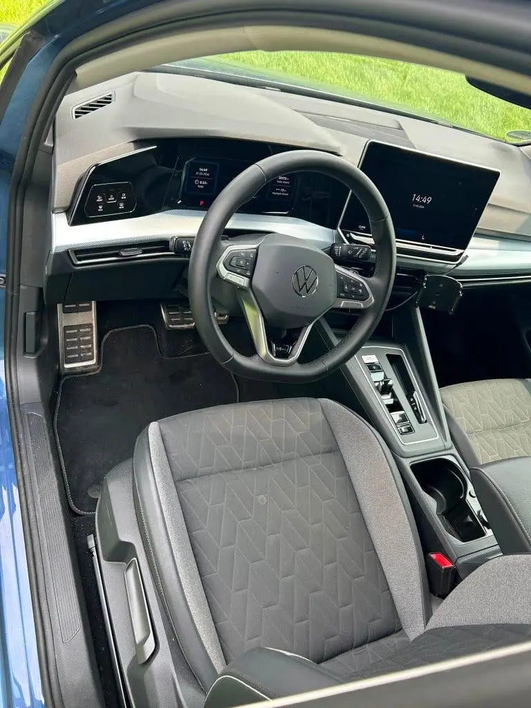 Volkswagen Golf 1.5 Etsi 150pk Dsg-7 2024 Blauw uit 2024, foto 9