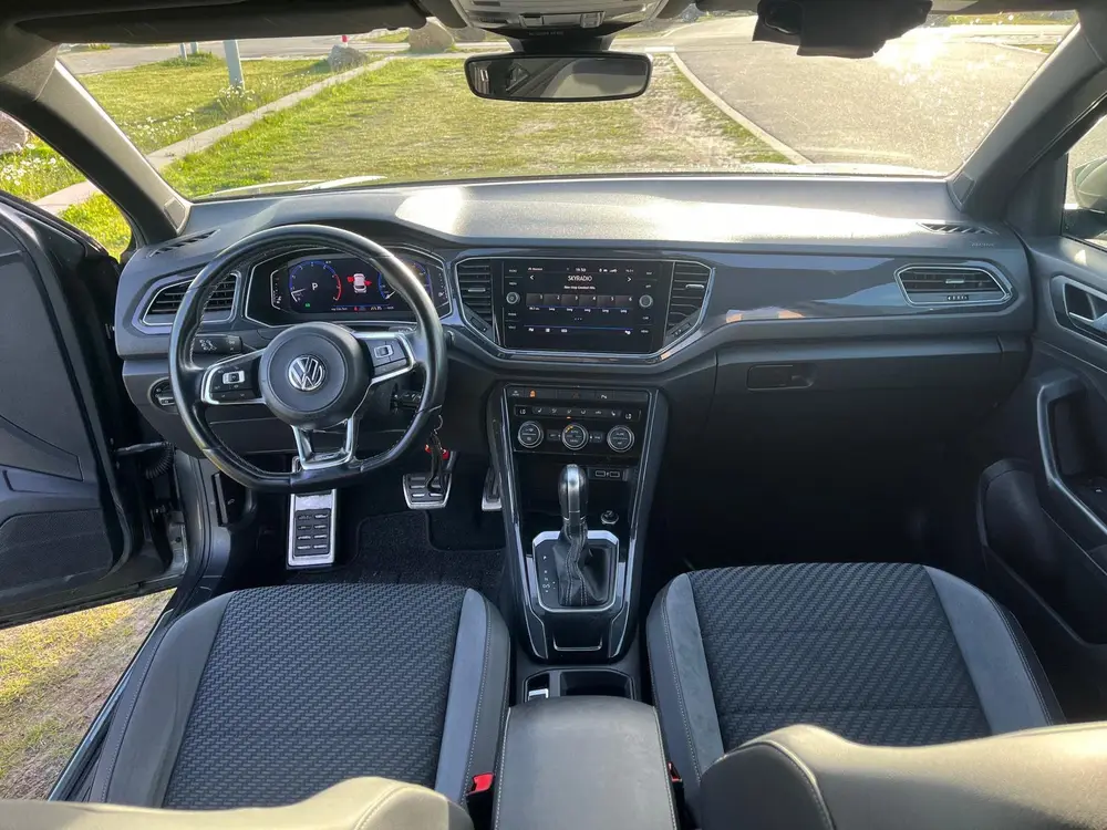 Volkswagen T-Roc R-Line 1.5 TSI 150pk 7-DSG 2019 Grijs uit 2019, foto 4